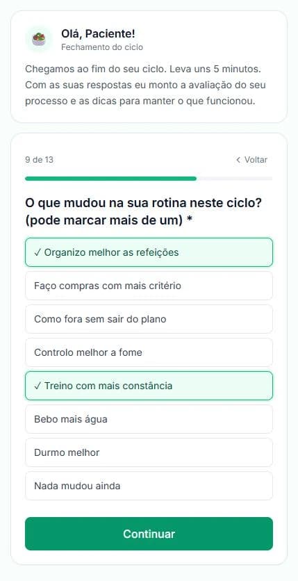 Tela real do questionário de fechamento, pergunta 9 de 13: o que mudou na sua rotina neste ciclo, com as opções organizo melhor as refeições e treino com mais constância marcadas